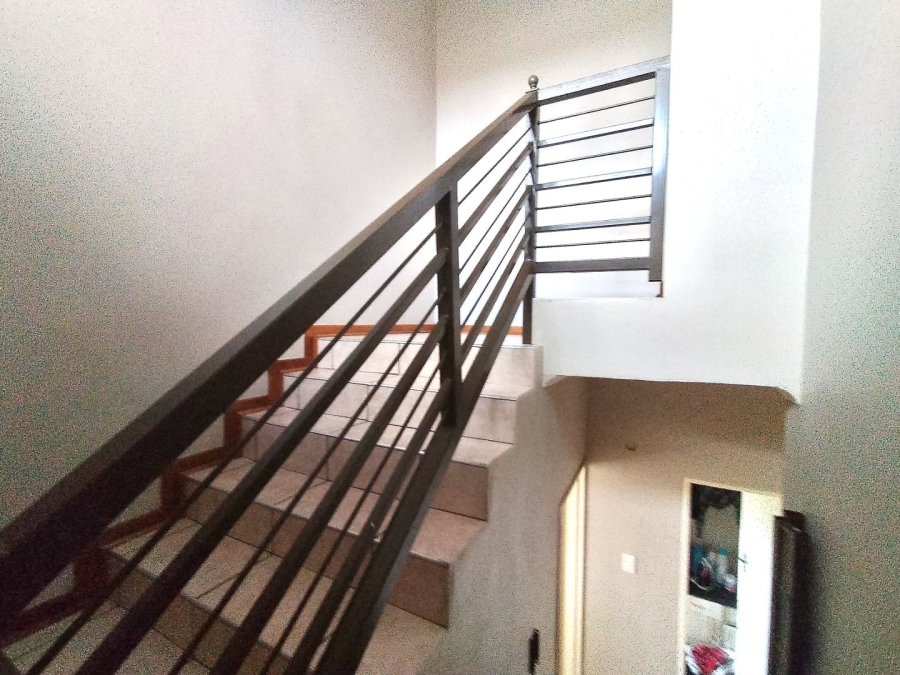 3 Bedroom Property for Sale in Langenhovenpark Free State